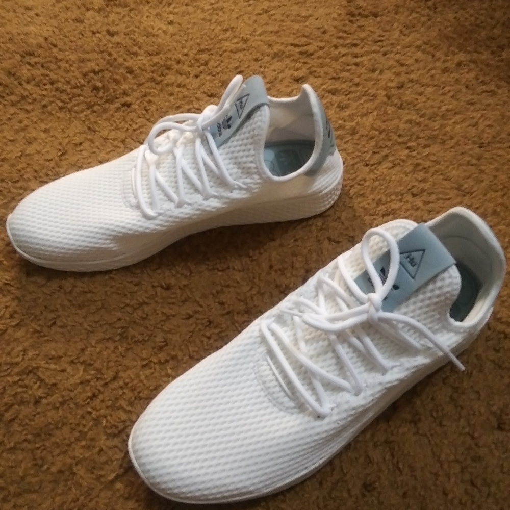 Adidas Pharrell Hu Tennis Shoes